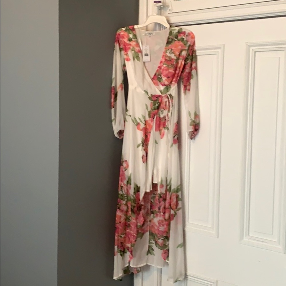 Showpo Autum falls White floral dress